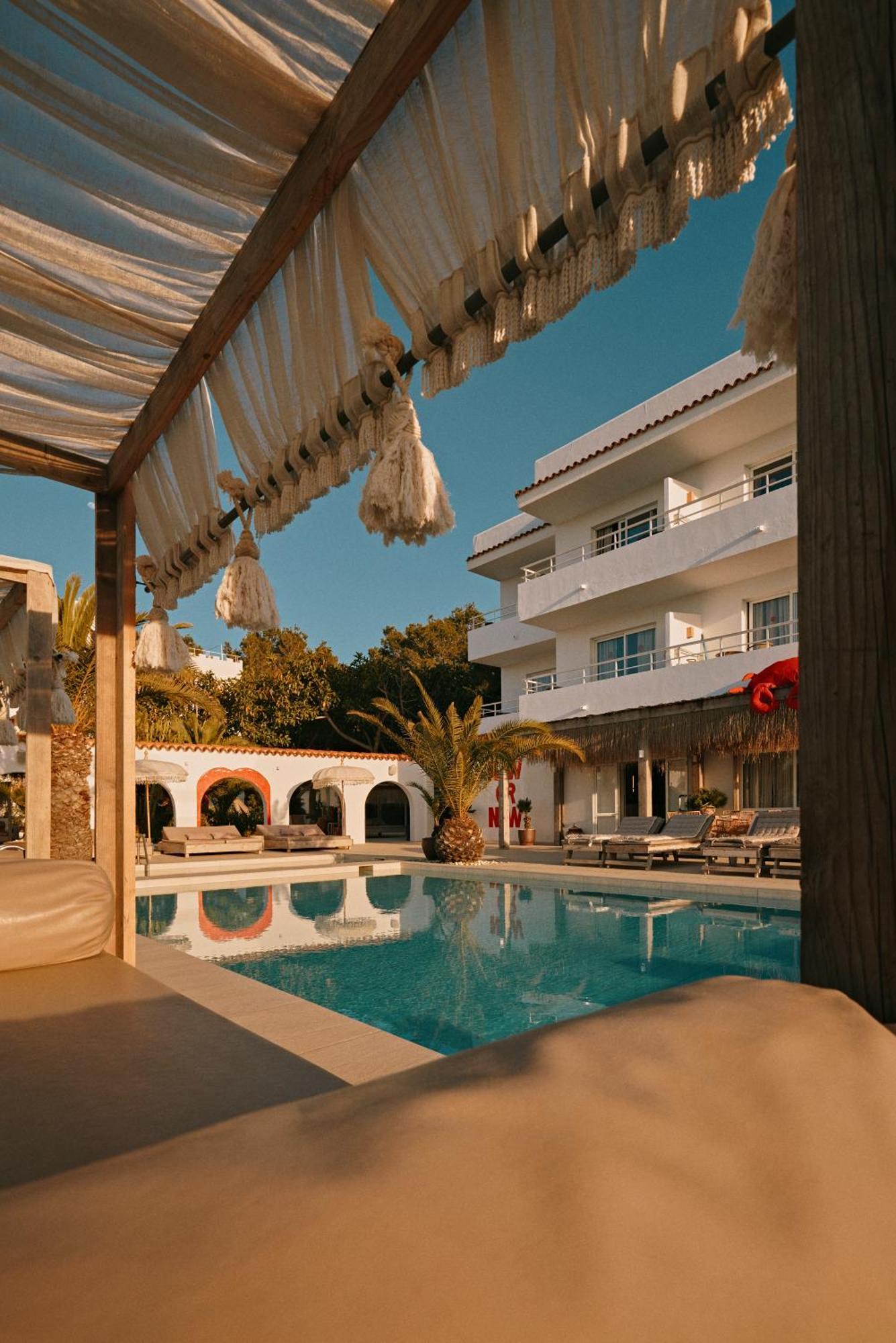Secret Oasis Ibiza-Only Adults Aparthotel ซานอันโตนิโอ ภายนอก รูปภาพ